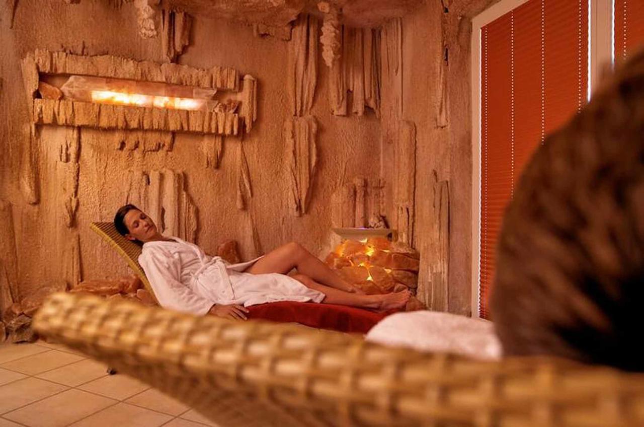 Zedernhof Gesundheits- & Wellnesshotel Stamsried 外观 照片